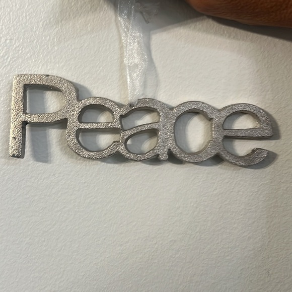 Set of 2 “Peace” & “Hope” Ornaments - Picture 5 of 9